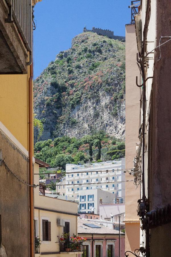 Villa Valverde Apartments E B&B Taormina Exterior photo